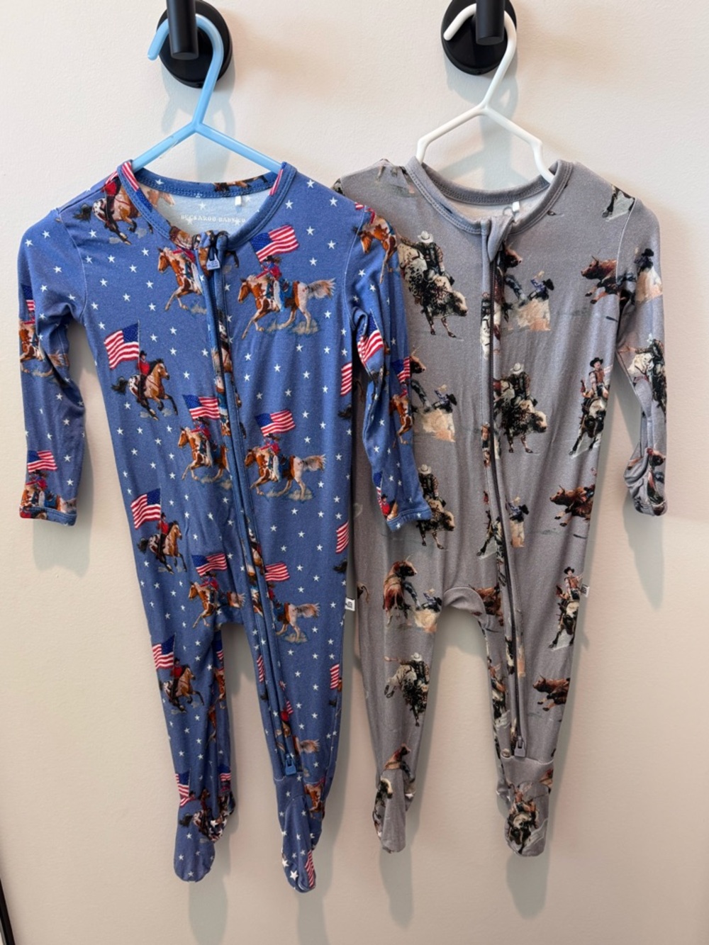 LIKE NEW Set of 2 Buckaroo Baby Co Zippered Footie PJs — 6-9 Months
